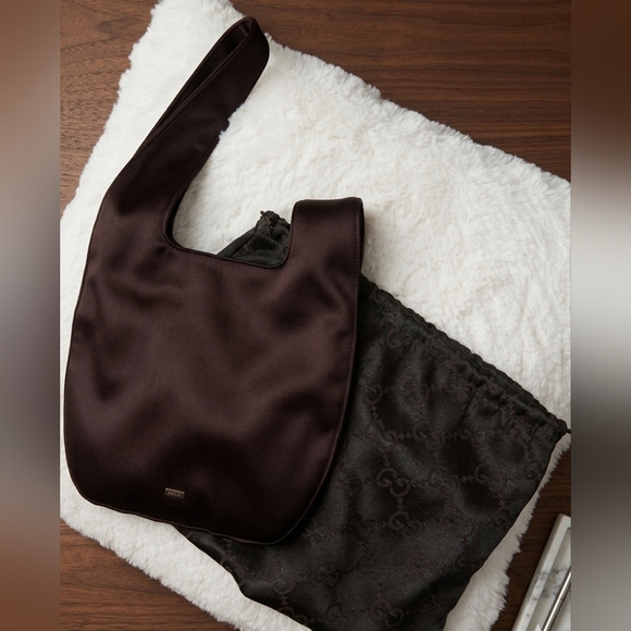 GUCCI RARE VINTAGE Satin Knot Mini Hobo Evening Bag~ Tom Ford Era $650 COA incl - Picture 6 of 13